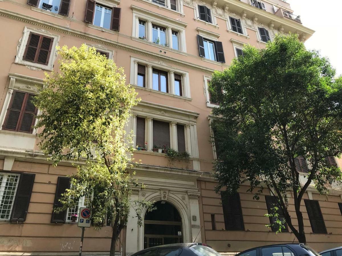D&D - Vatican St Peter Rome Exterior photo